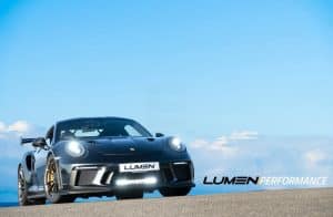 Lumen Helios S20 Performance LED-bar på porche